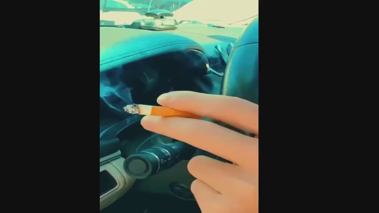 2-1-ში სიგარეტის საჭერი-საფერფლე